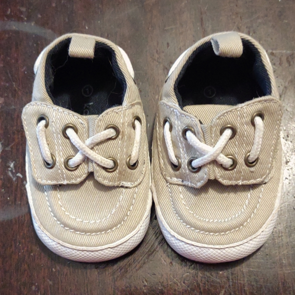 Size 1 baby shoes